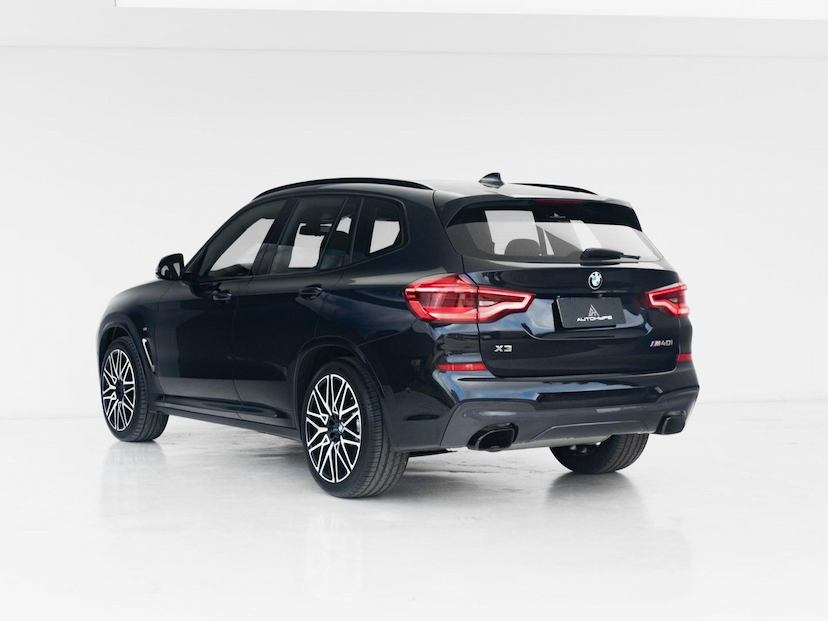 Foto do veículo BMW X3  M40I 2021 29.187 KM 319.000,00