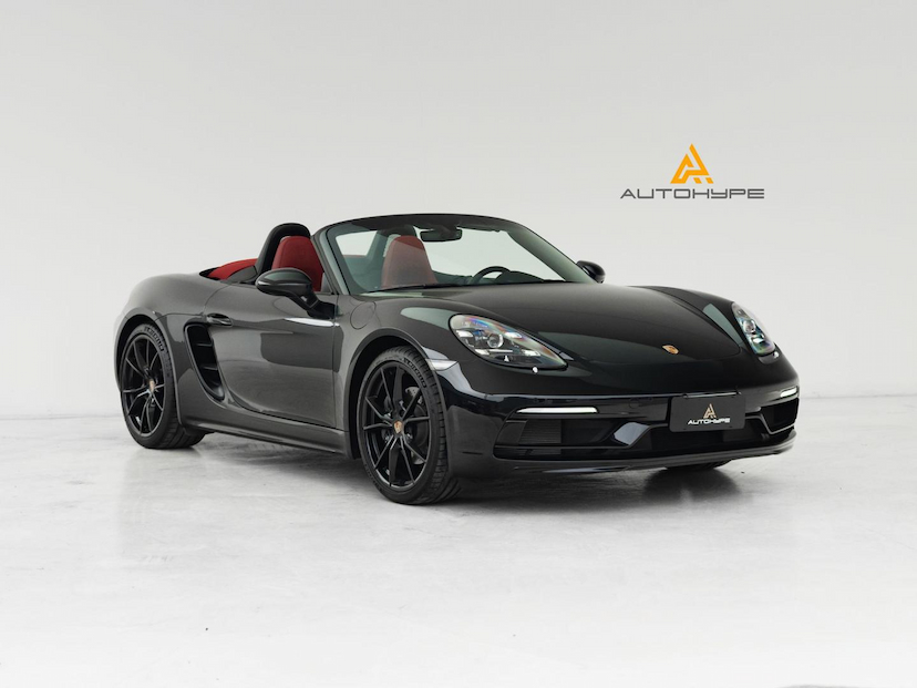 Foto do veículo PORSCHE 718 BOXSTER 2024 2.350 KM 579.000,00