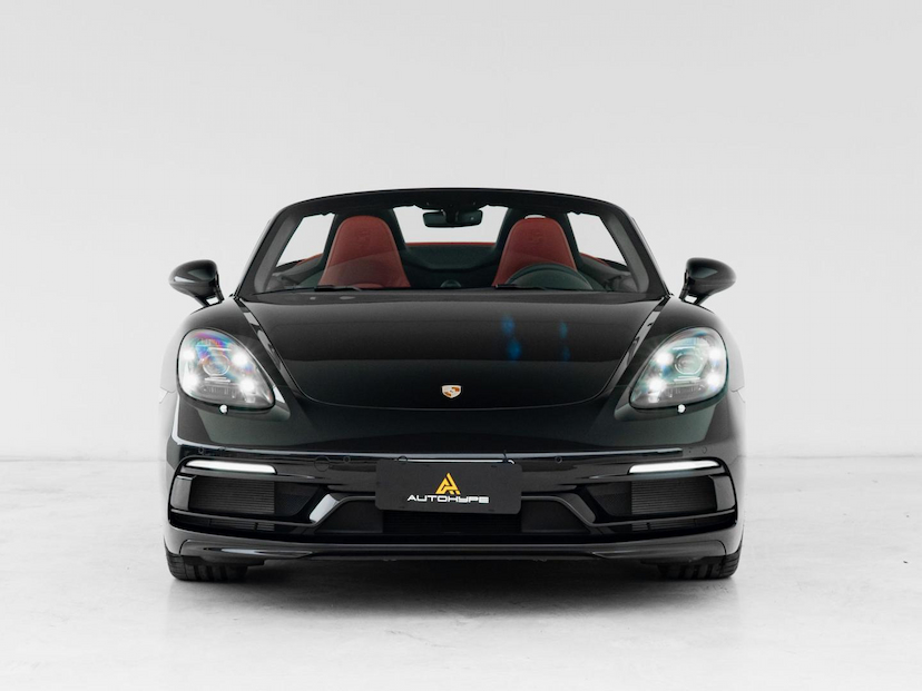 Foto do veículo PORSCHE 718 BOXSTER 2024 2.350 KM 579.000,00