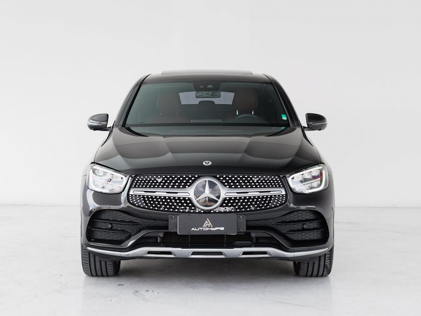 Foto do veículo MERCEDES-BENZ GLC 300 AMG LINE 2023 27.825 KM 389.000,00