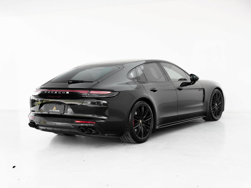 Foto do veículo PORSCHE PANAMERA 4S E-HYBRID 2023 17.708 KM 650.000,00