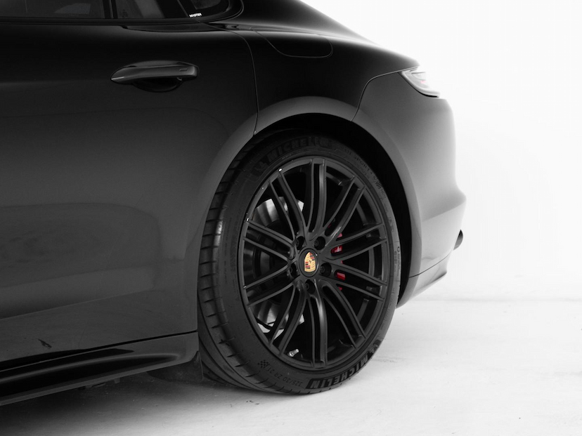 Foto do veículo PORSCHE PANAMERA 4S E-HYBRID 2023 17.708 KM 650.000,00