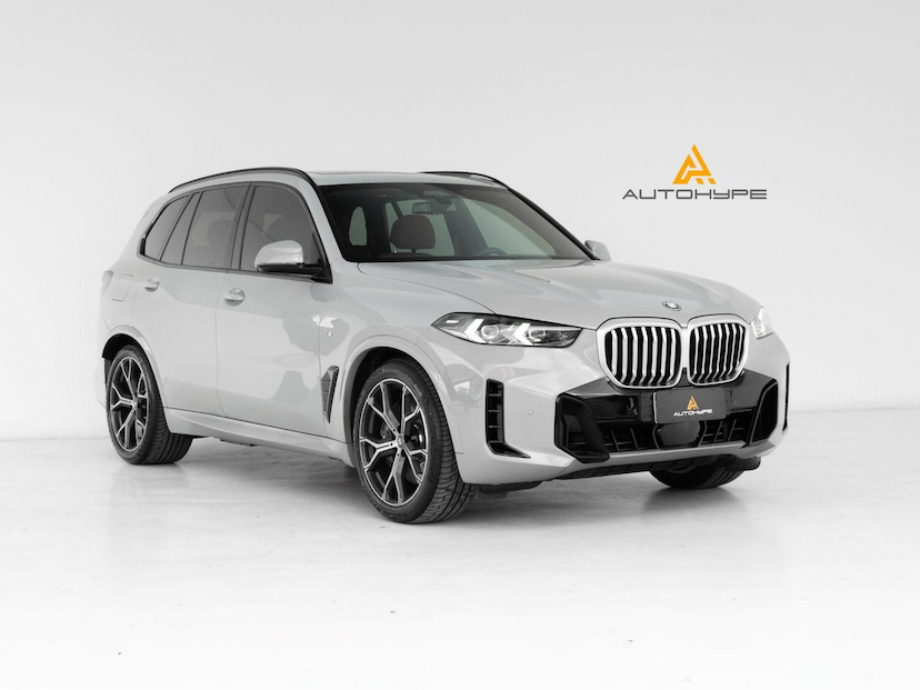 Foto do veículo BMW X5 50E M SPORT 2026 1.108 KM 749.000,00