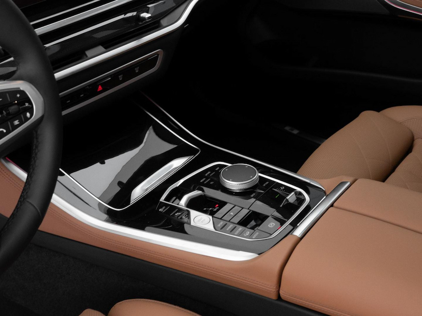 Foto do veículo BMW X5 50E M SPORT 2026 1.108 KM 749.000,00