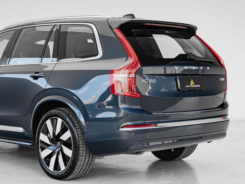 Foto do veículo VOLVO XC90 XC 90 T-8 ULTRA 2.0 AWD (HIBRIDO) 2025 6.285 KM 509.000,00