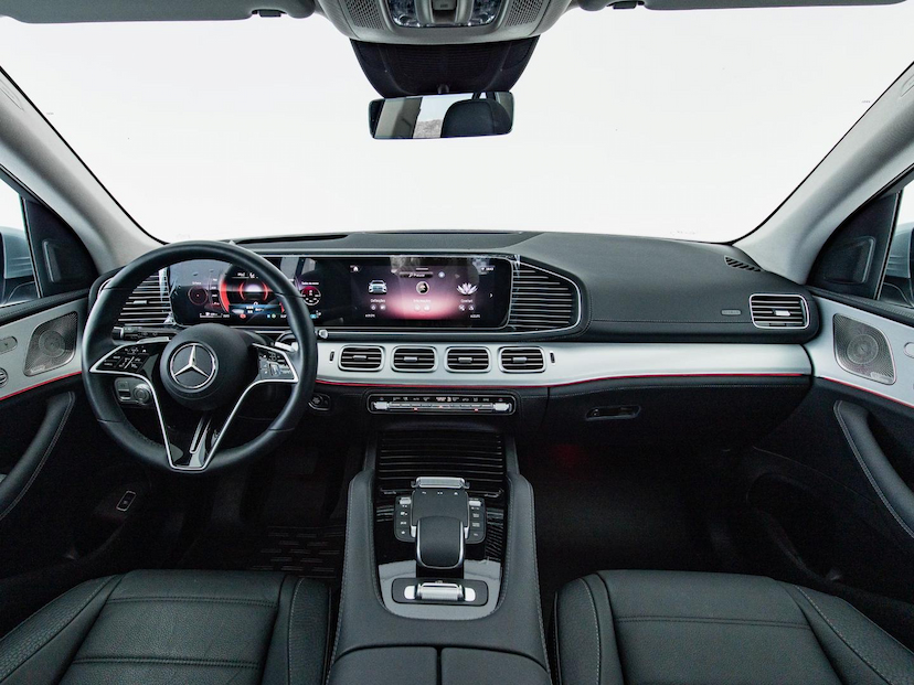 Foto do veículo MERCEDES-BENZ GLE 450  2025 6.329 KM 629.000,00