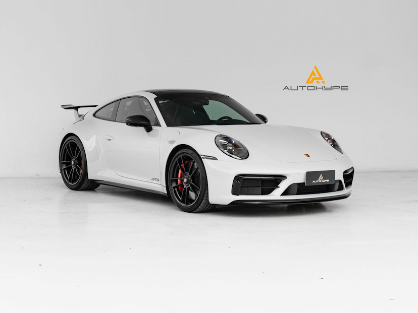 Foto do veículo PORSCHE 911 CARRERA 4 GTS 2023 7.945 KM 969.000,00