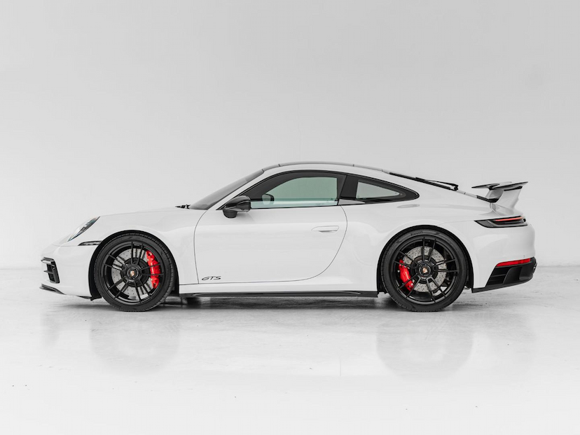 Foto do veículo PORSCHE 911 CARRERA 4 GTS 2023 7.945 KM 969.000,00