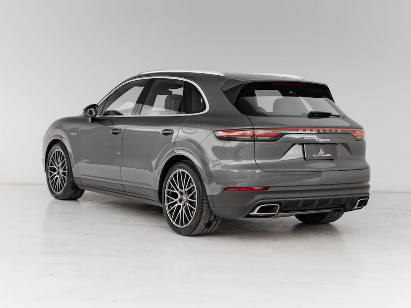 Foto do veículo PORSCHE CAYENNE  PHEV 2021 36.600 KM 459.500,00