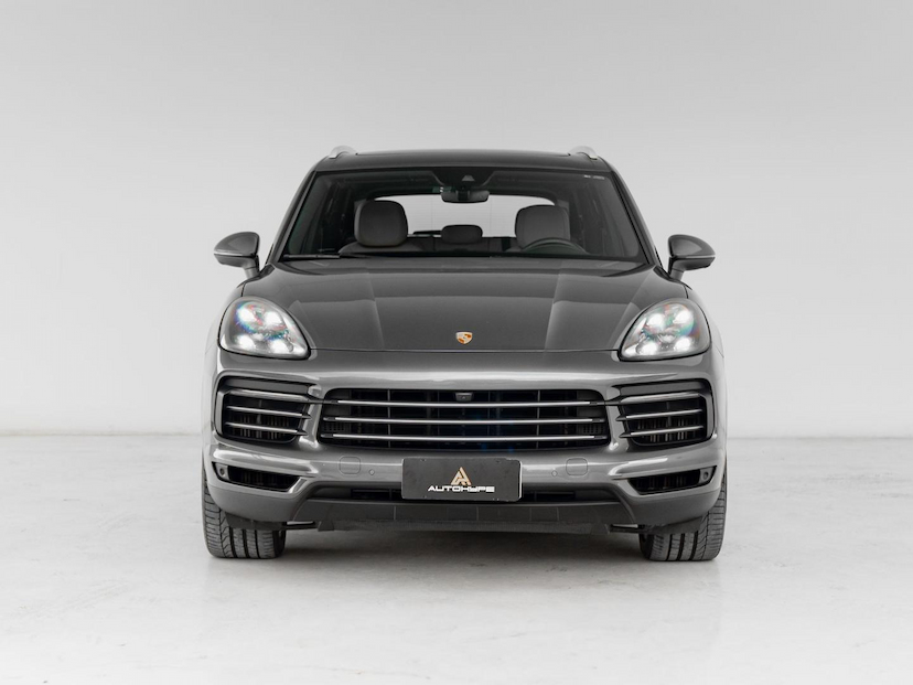 Foto do veículo PORSCHE CAYENNE  PHEV 2021 36.600 KM 459.500,00