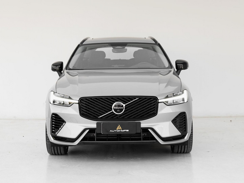 Foto do veículo VOLVO XC60 T8 ULTIMATE DARK 2026 3.103 KM 469.000,00