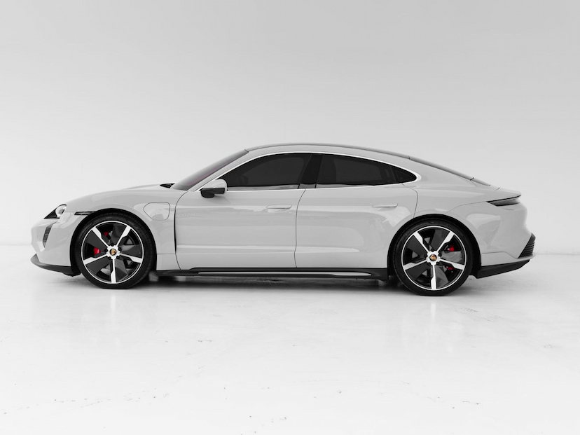 Foto do veículo PORSCHE TAYCAN 4S 2021 13.470 KM 469.000,00