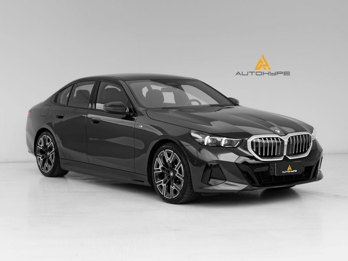 Foto do veículo BMW 530i 530E M SPORT 2024/2025 9.149 KM R$ 459.000,00
