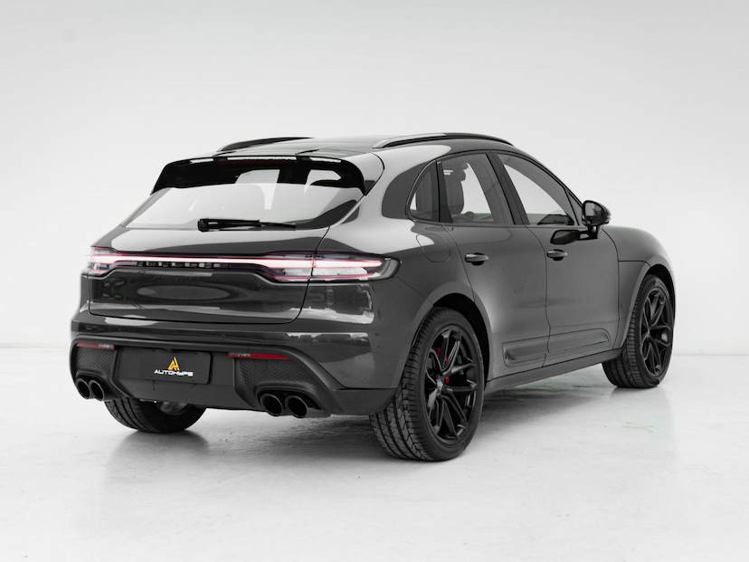 Foto do veículo PORSCHE MACAN  GTS 2023 14.685 KM 579.000,00