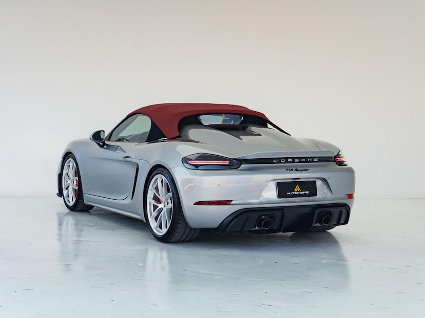 Foto do veículo PORSCHE BOXSTER SPYDER 2023 5.220 KM 859.000,00
