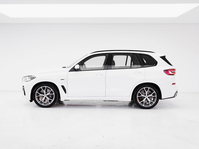 Foto do veículo BMW X5 45E M SPORT 2023 33.119 KM 419.000,00