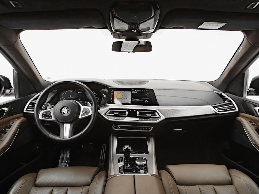 Foto do veículo BMW X5 45E M SPORT 2023 33.119 KM 419.000,00