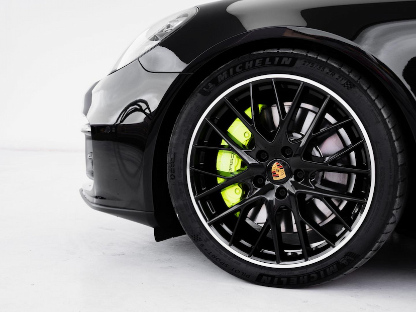 Foto do veículo PORSCHE PANAMERA 4 E-HYBRID 2022 23.365 KM 599.000,00
