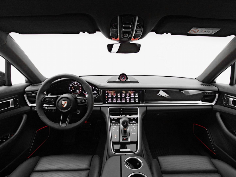 Foto do veículo PORSCHE PANAMERA 4 E-HYBRID 2022 23.365 KM 599.000,00