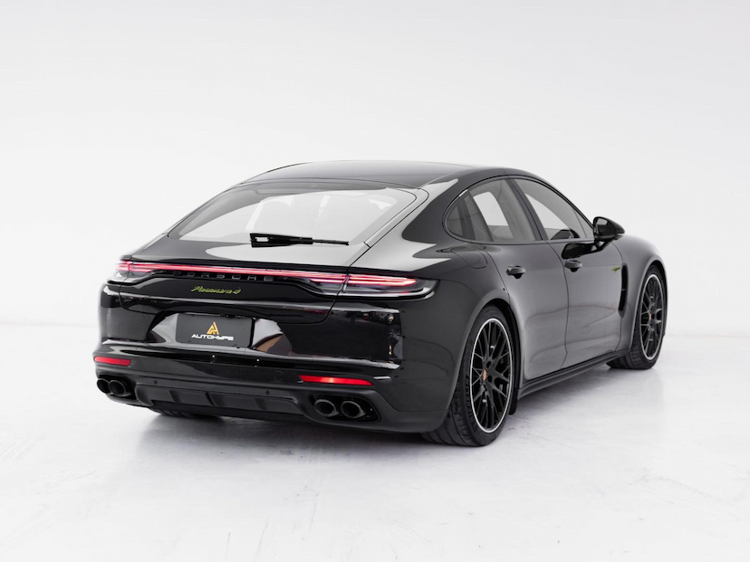 Foto do veículo PORSCHE PANAMERA 4 E-HYBRID 2022 23.365 KM 599.000,00