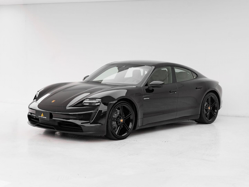 Foto do veículo PORSCHE TAYCAN  2021 36.485 KM 399.000,00