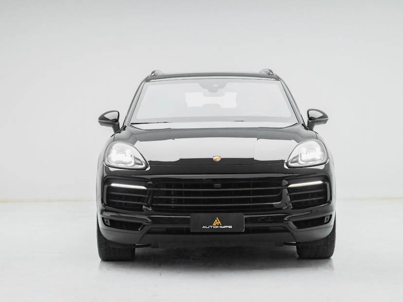 Foto do veículo PORSCHE CAYENNE PLATINUM EDITION E-HYBRID 2023 12.627 KM 638.900,00