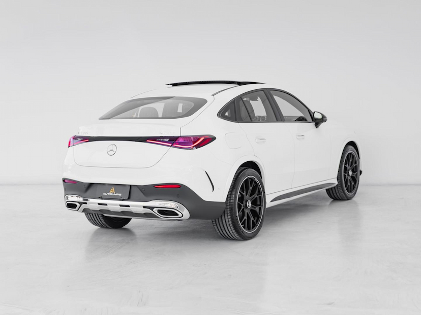 Foto do veículo MERCEDES-BENZ GLC 300 GLC300 4M CO 2026 1.675 KM 499.000,00