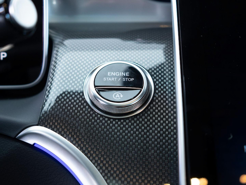 Foto do veículo MERCEDES-BENZ GLC 300 GLC300 4M CO 2026 1.675 KM 499.000,00