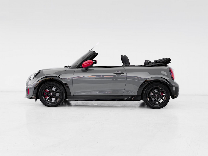 Foto do veículo MINI JOHN COOPER WORKS CABRIO 2026 2.447 KM 329.000,00