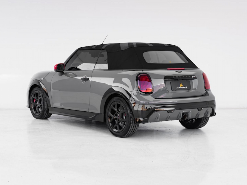 Foto do veículo MINI JOHN COOPER WORKS CABRIO 2026 2.447 KM 329.000,00