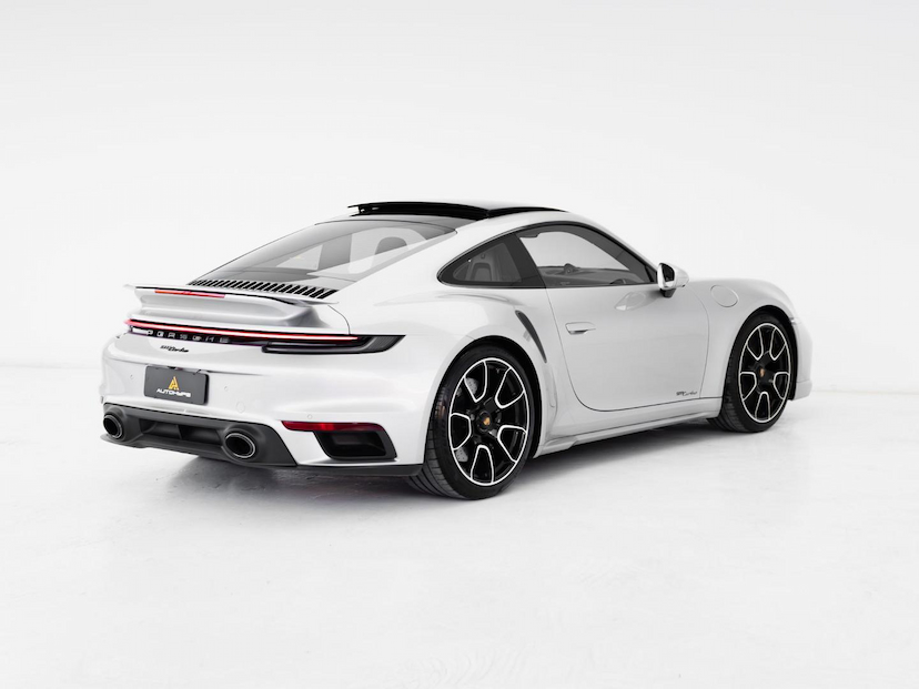Foto do veículo PORSCHE 911  TURBO 2022 5.233 KM 1.199.000,00