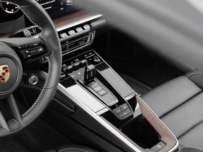 Foto do veículo PORSCHE 911  TURBO 2022 5.233 KM 1.199.000,00