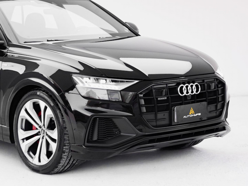 Foto do veículo AUDI Q8 SPORTBACK HIBRIDO 2023 23.465 KM 449.000,00