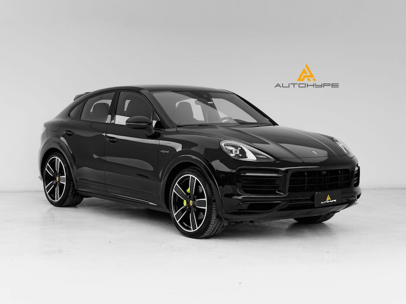 Foto do veículo PORSCHE CAYENNE COUPE E-HYBRID 2022 25.929 KM 568.500,00