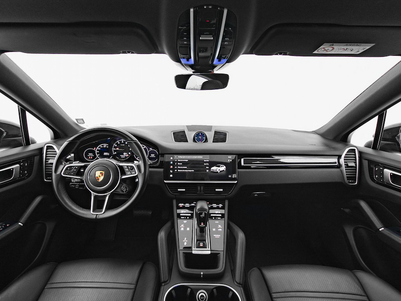 Foto do veículo PORSCHE CAYENNE COUPE E-HYBRID 2022 25.929 KM 568.500,00