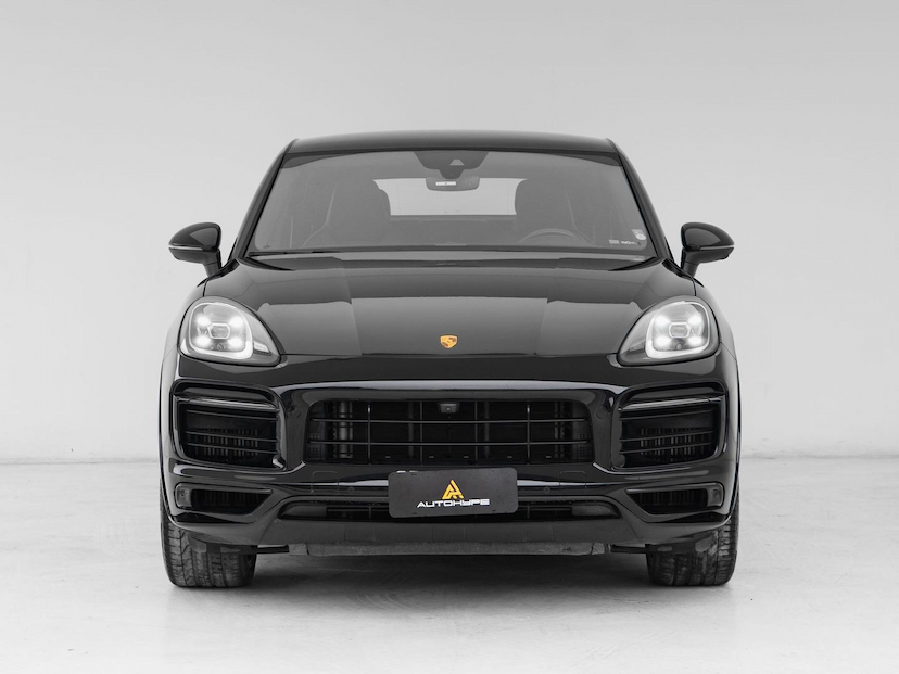 Foto do veículo PORSCHE CAYENNE COUPE E-HYBRID 2022 25.929 KM 568.500,00