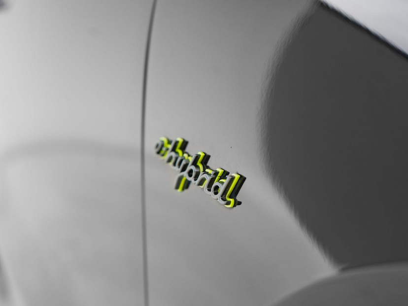 Foto do veículo PORSCHE CAYENNE COUPE E-HYBRID 2022 25.929 KM 568.500,00