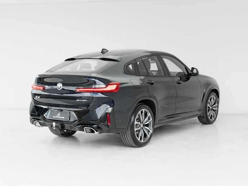 Foto do veículo BMW X4 30I M SPORT 2024 24.095 KM 339.000,00
