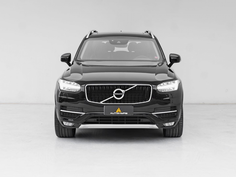 Foto do veículo VOLVO XC90  T6 MOMENTUM 2019 102.296 KM 179.800,00