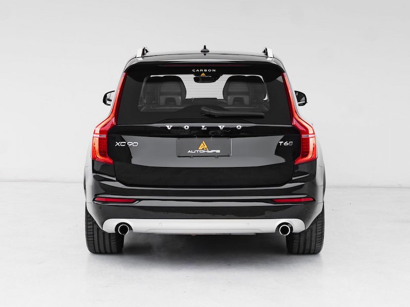 Foto do veículo VOLVO XC90  T6 MOMENTUM 2019 102.296 KM 179.800,00