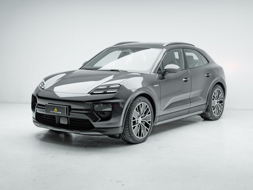Foto do veículo PORSCHE MACAN  E4S 2025 3.815 KM 638.500,00