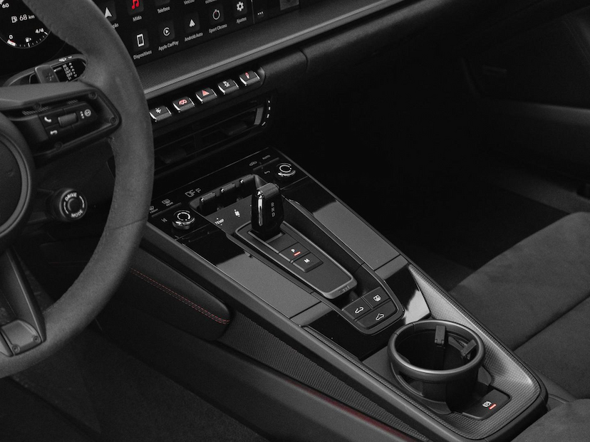 Foto do veículo PORSCHE 911  GTS 2023 6.350 KM 919.000,00