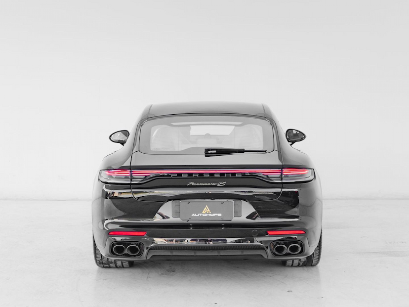 Foto do veículo PORSCHE PANAMERA 4S E-HYBRID 2021 7.031 KM 615.000,00