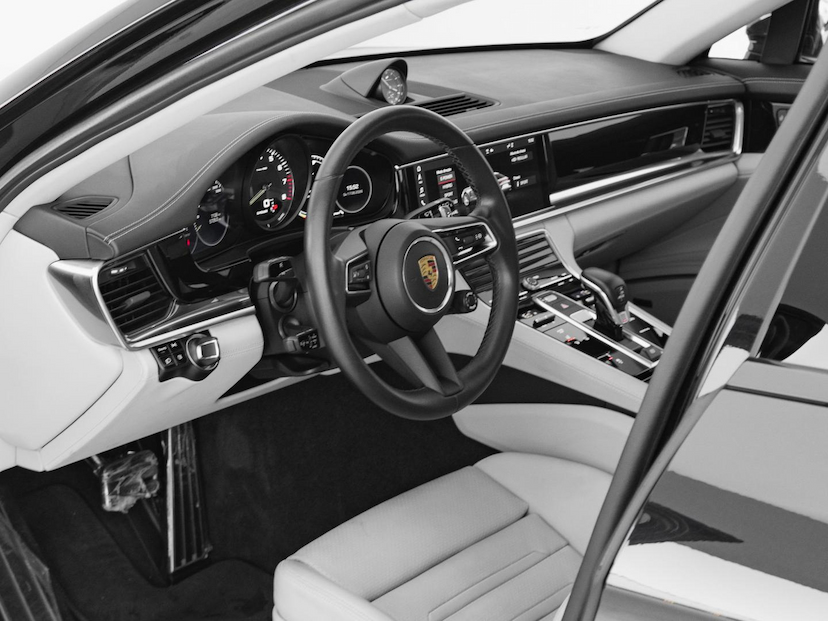 Foto do veículo PORSCHE PANAMERA 4S E-HYBRID 2021 7.031 KM 615.000,00