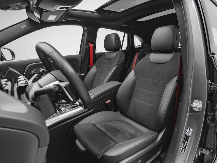 Foto do veículo MERCEDES-BENZ GLA 35 AMG 4 MATIC 2025 12.142 KM 389.000,00