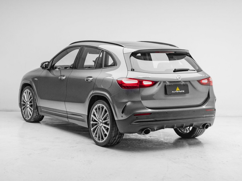 Foto do veículo MERCEDES-BENZ GLA 35 AMG 4 MATIC 2025 12.142 KM 389.000,00