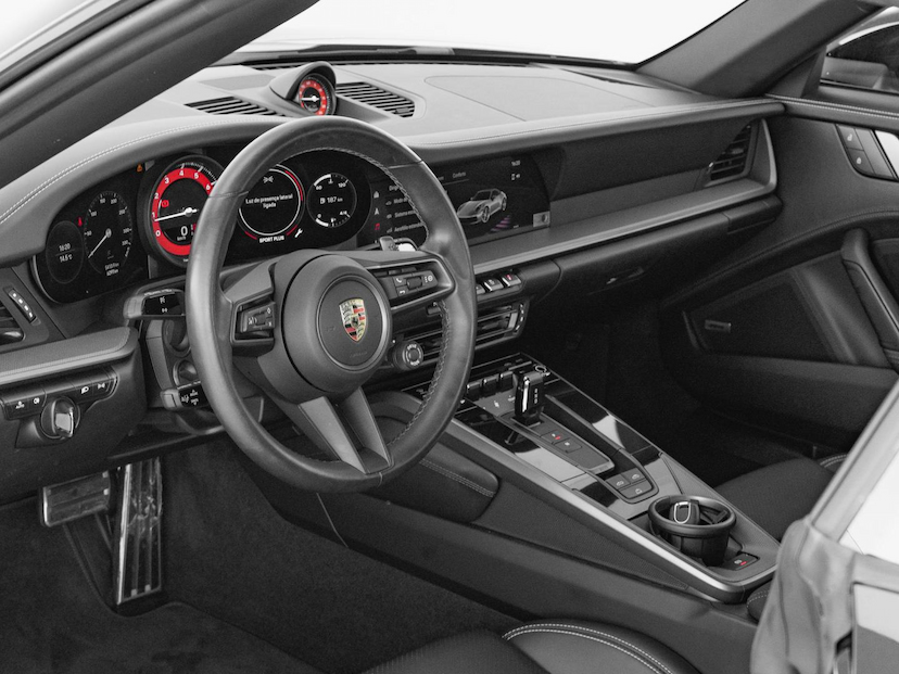 Foto do veículo PORSCHE 911 CARRERA S CABRIO 2024 6.230 KM 979.000,00