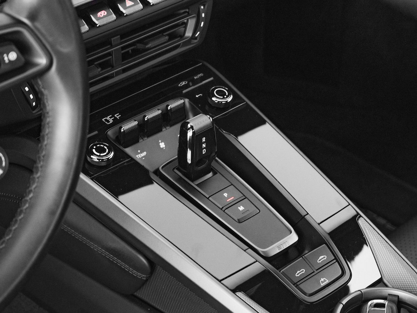 Foto do veículo PORSCHE 911 CARRERA S CABRIO 2024 6.230 KM 979.000,00
