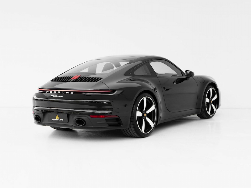 Foto do veículo PORSCHE 911  CARRERA 2024 3.052 KM 819.000,00