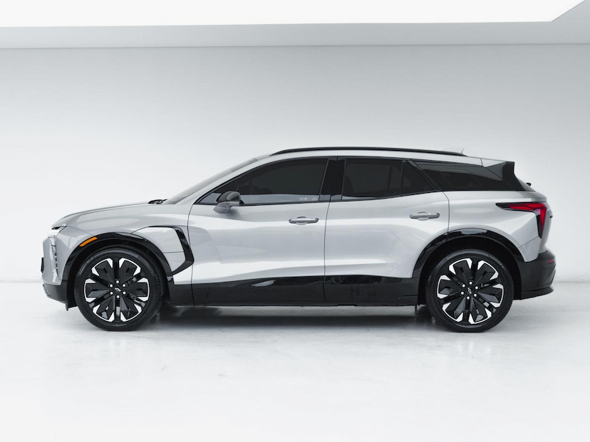Foto do veículo CHEVROLET BLAZER EV RS (ELÉTRICO) 2024 4.436 KM 339.800,00